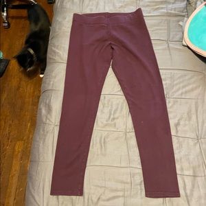✨Aerie maroon Leggings✨
